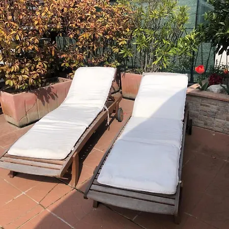 ベッド・アンド・ブレックファスト La Terrazza Appartamento Turisctico Agata シルミオーネ